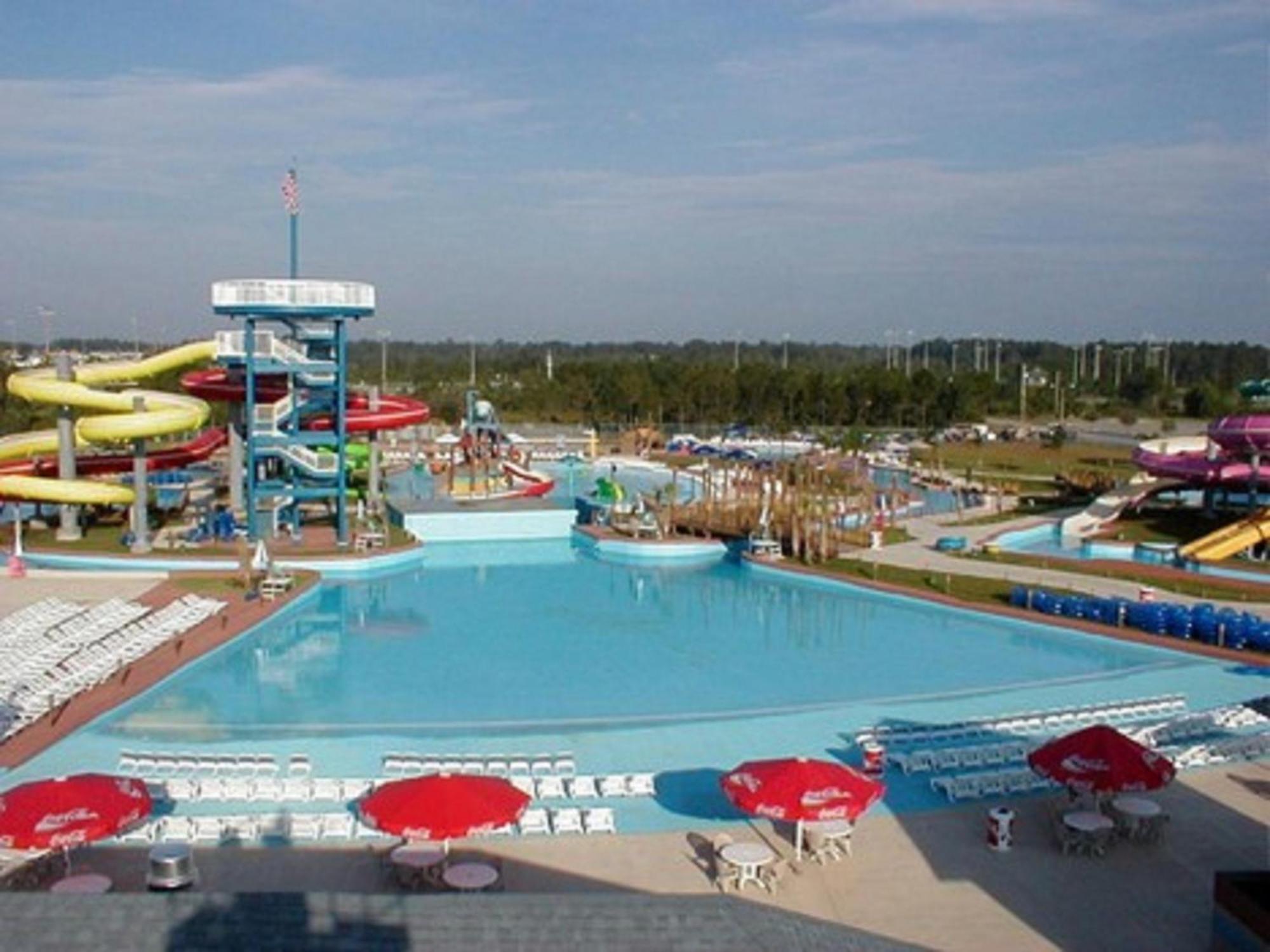 Holiday Inn Express - Gulfport Beach By Ihg מראה חיצוני תמונה